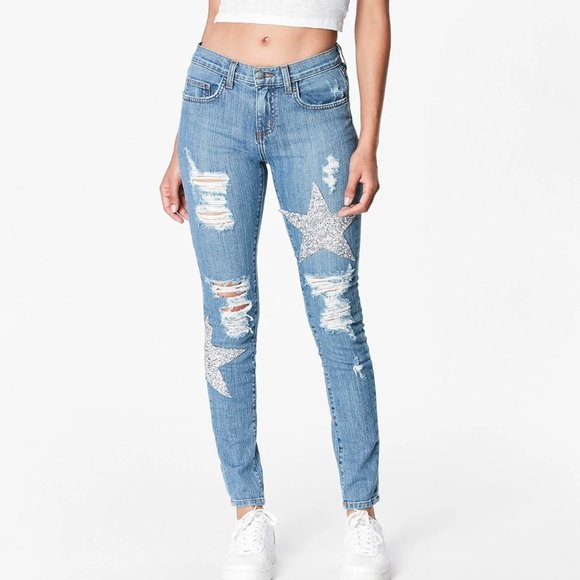 EUC Carmar Denim Rhinestone Star Patch Mia Medium Wash Denim Jeans - Picture 1 of 17